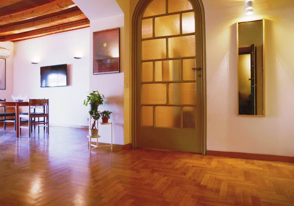 Urban House - Elegant Apartment Brera Milan Center Exterior photo